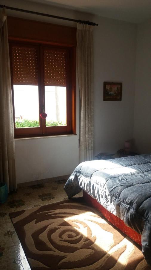 Casa Bianca Da Giusy Guest House Бирги Веки Екстериор снимка