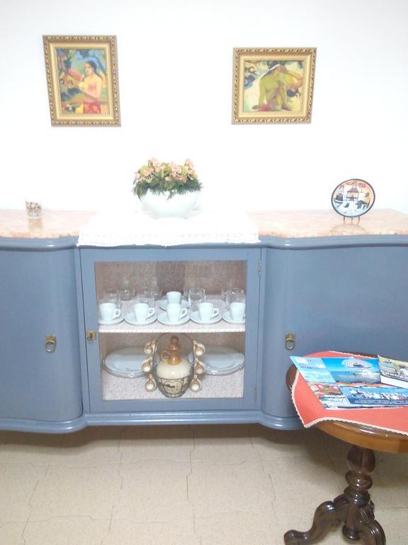 Casa Bianca Da Giusy Guest House Бирги Веки Екстериор снимка